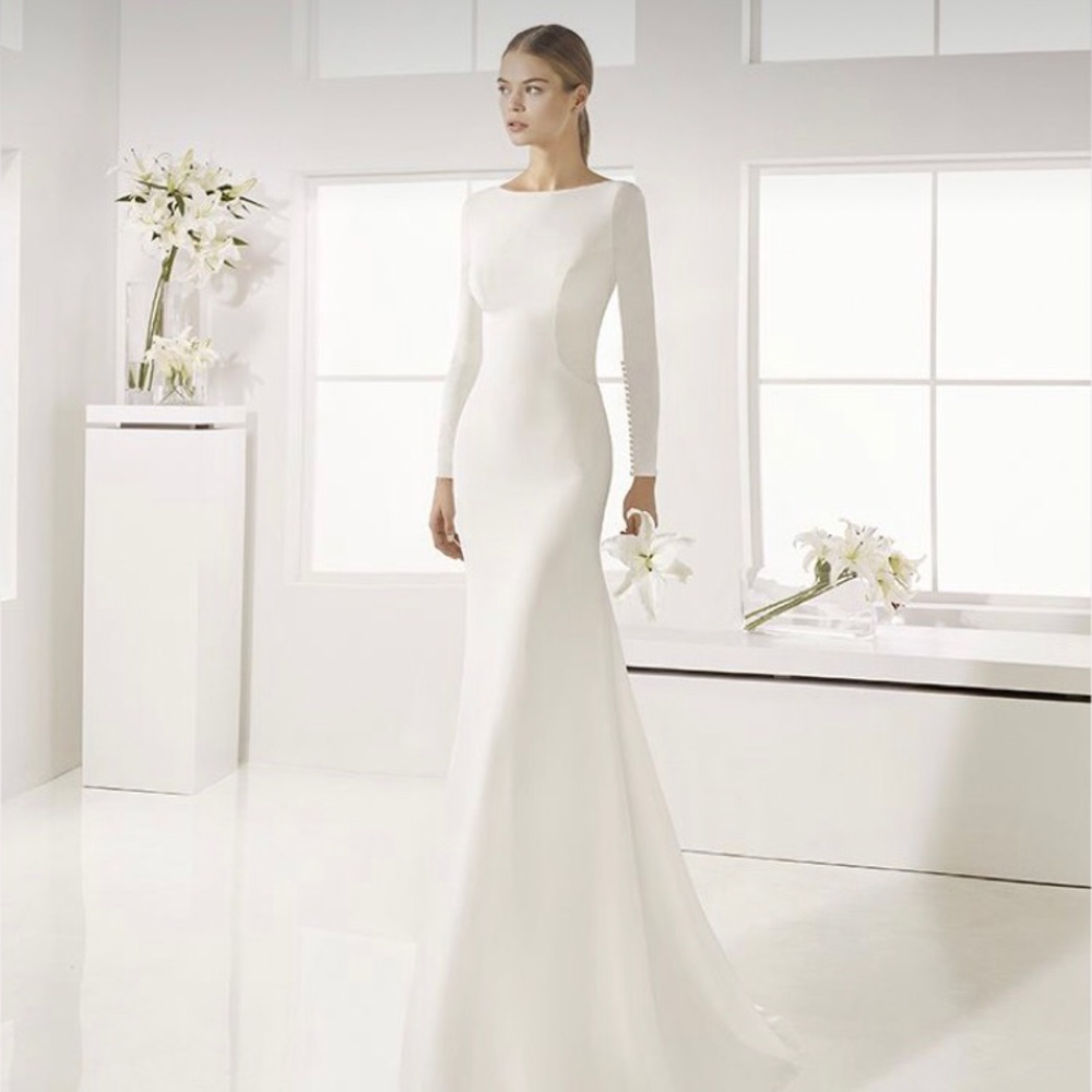 Alma Novia long sleeve wedding dress NWT